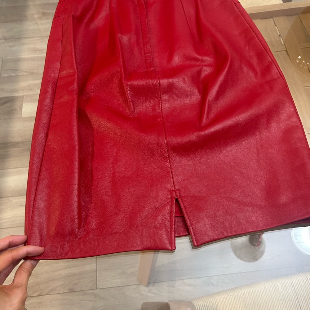 Danier Red Leather Skirt - Picture 9 of 13